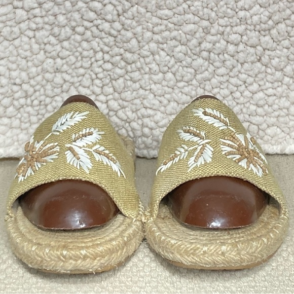 Jewel Badgley Mischka Womens Tan Embroidered/Beaded Espadrille Sandals Size US 8 - Picture 3 of 11